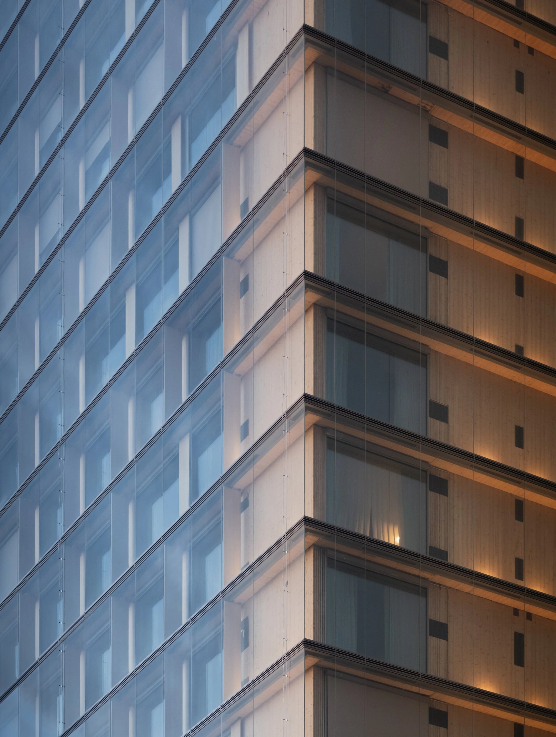 Glasskledd treverk