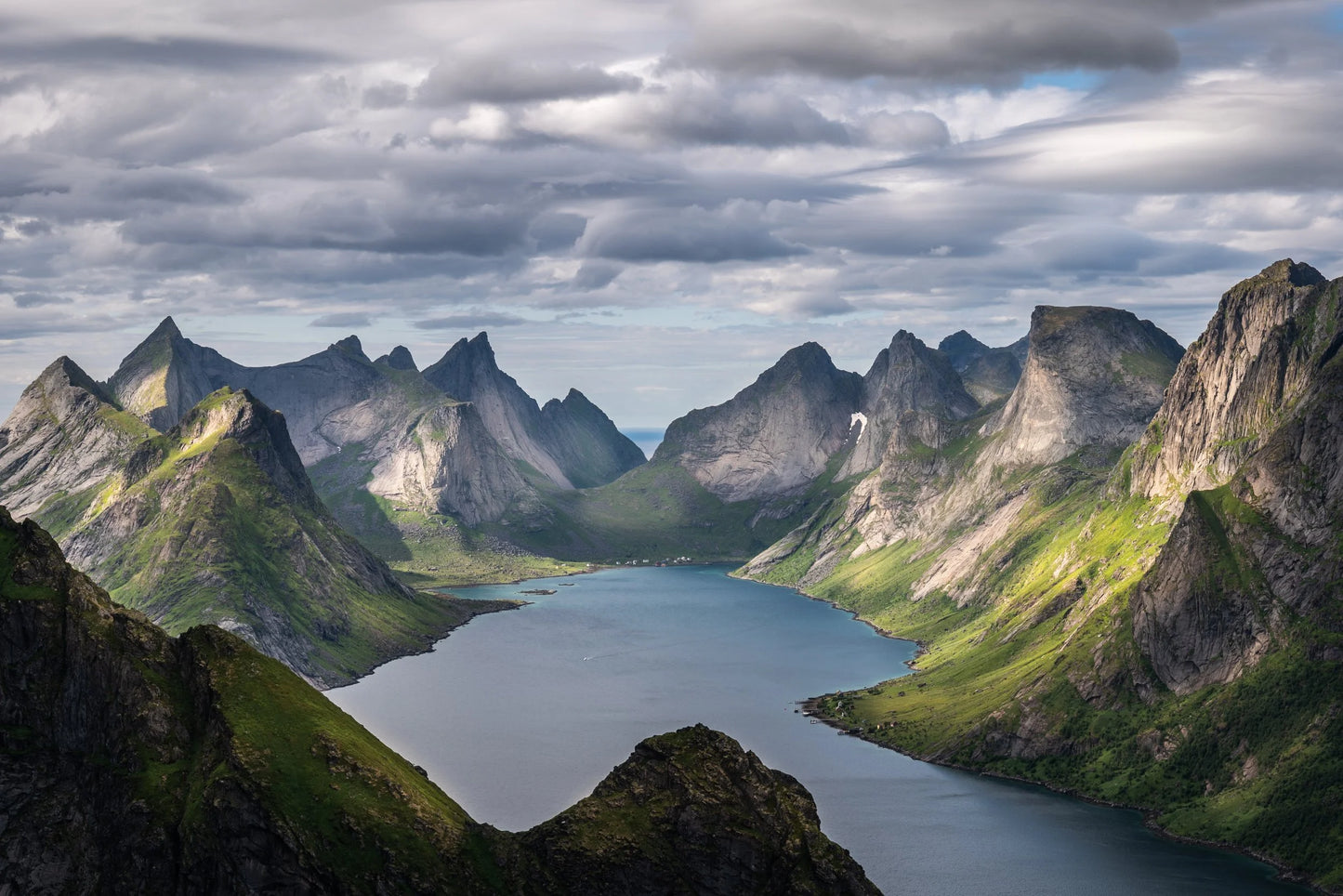 Kjerkfjorden i Lofoten