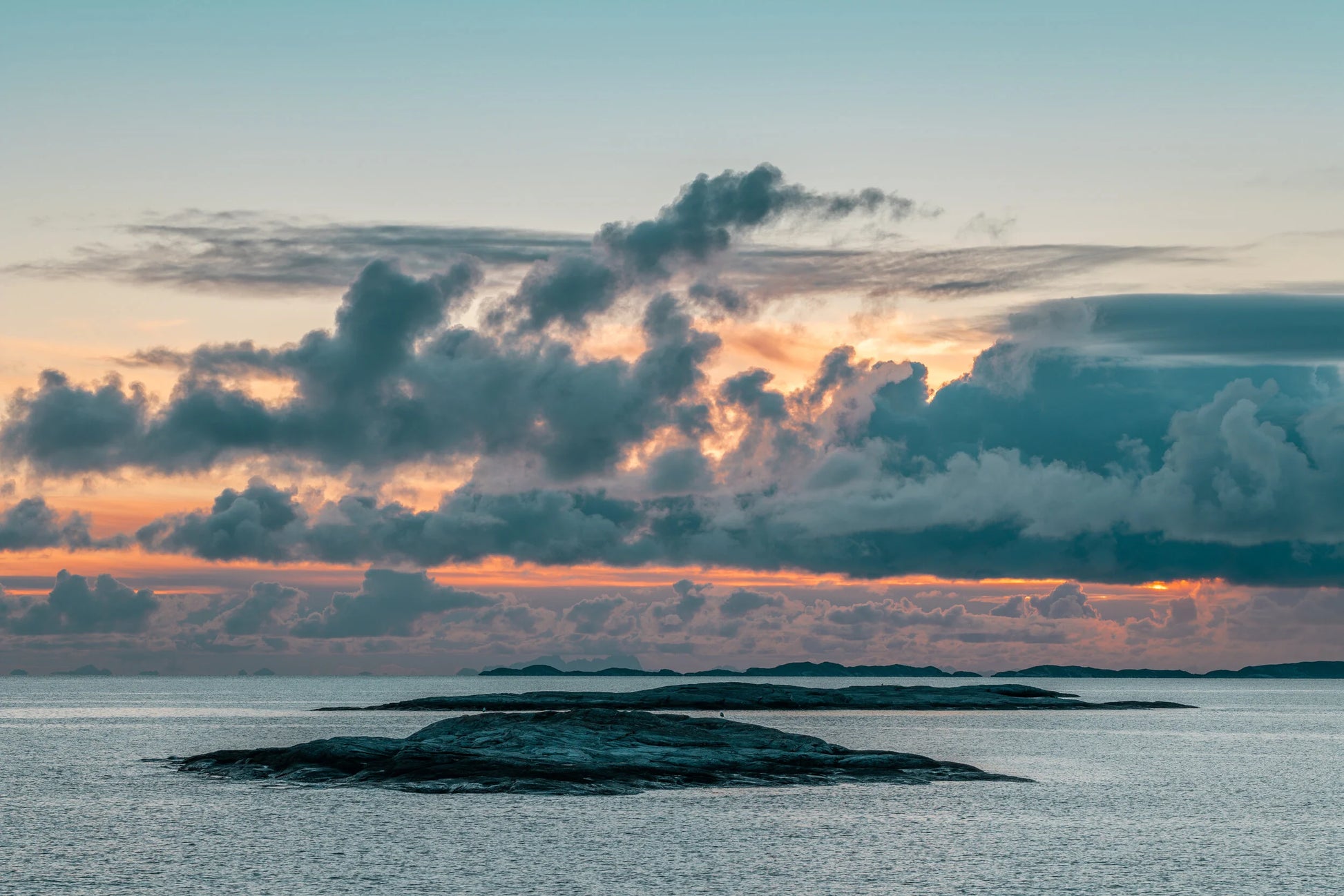 Skyet med mulighet for solnedgang